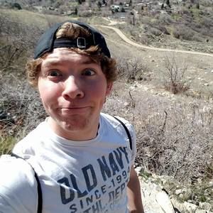 Meet your Posher, Carson